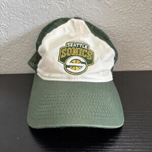 Reebok Seattle SuperSonics Size 8 Fitted Trucker Hat